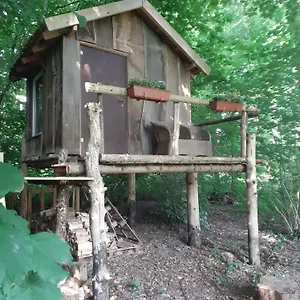  Luxuszelt Baumhausnaechte